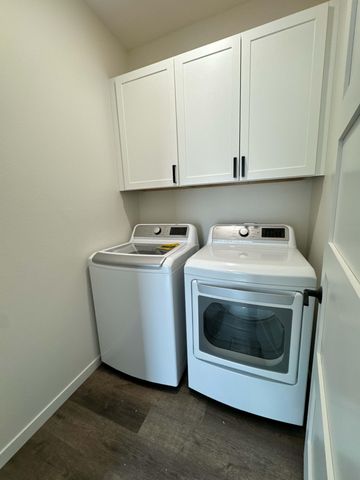 602 Lincoln Street SE, Warroad, MN 56763