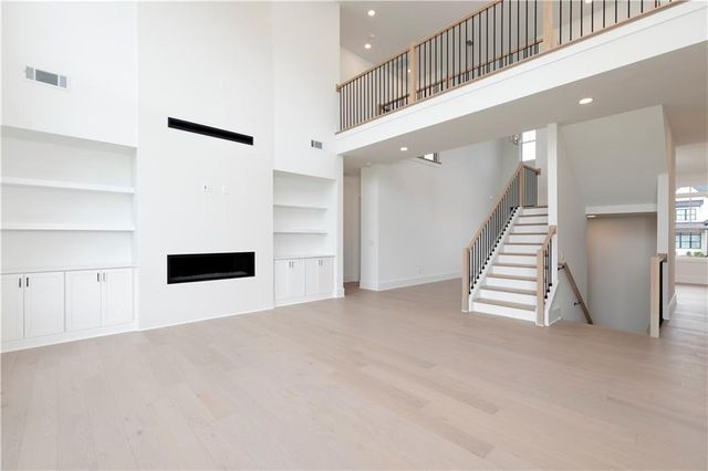 1885 Emberstone Circle, Lawrenceville, GA 30043