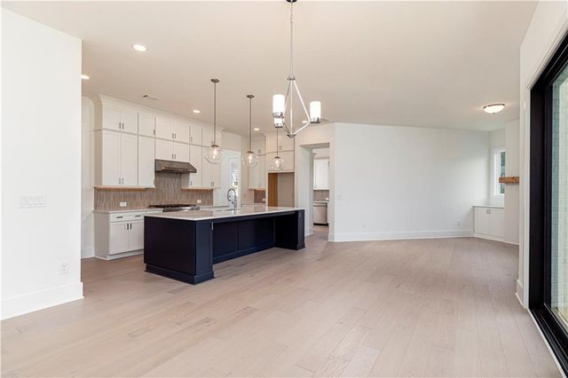 1885 Emberstone Circle, Lawrenceville, GA 30043