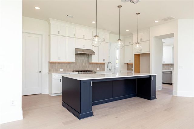 1885 Emberstone Circle, Lawrenceville, GA 30043