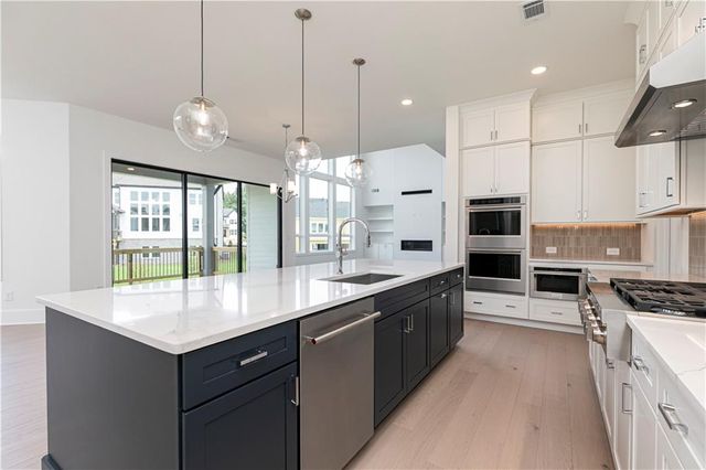 1885 Emberstone Circle, Lawrenceville, GA 30043