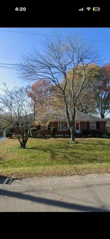 246 Bonnalynn Dr, Hermitage, TN 37076