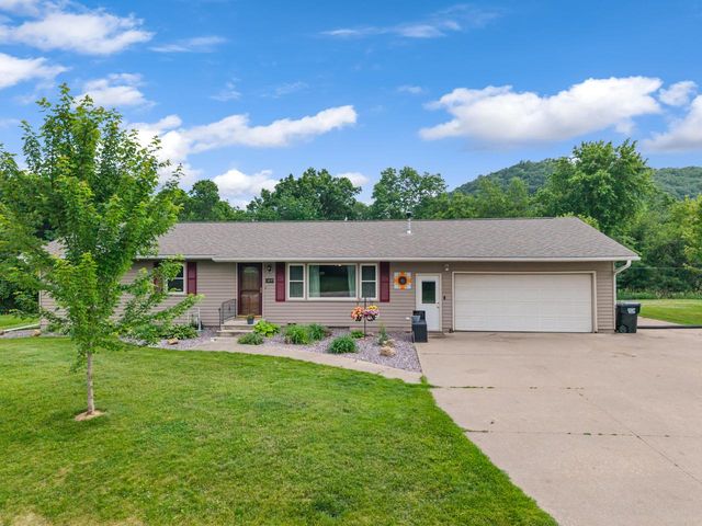 1497 Claudia AVENUE, La Crescent, MN 55947