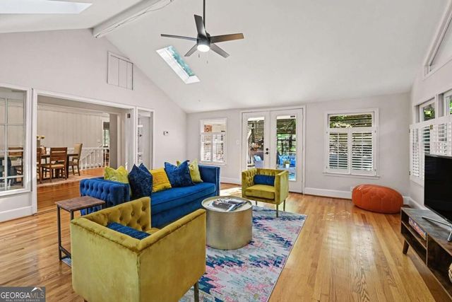 905 Homewood Court, Decatur, GA 30033