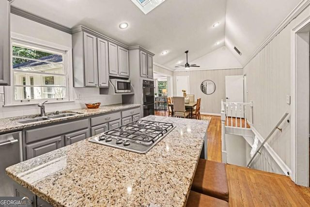 905 Homewood Court, Decatur, GA 30033