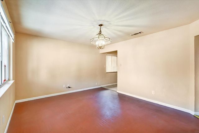 3620 24th Ave, Sacramento, CA 95820