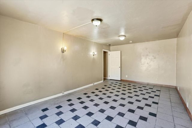 3620 24th Ave, Sacramento, CA 95820