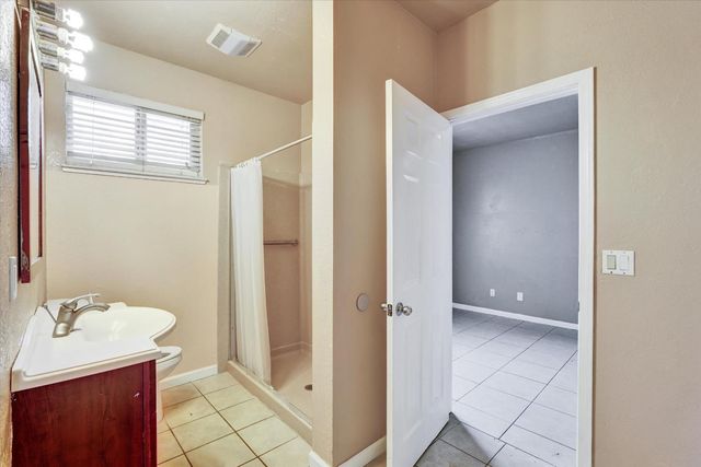 3620 24th Ave, Sacramento, CA 95820