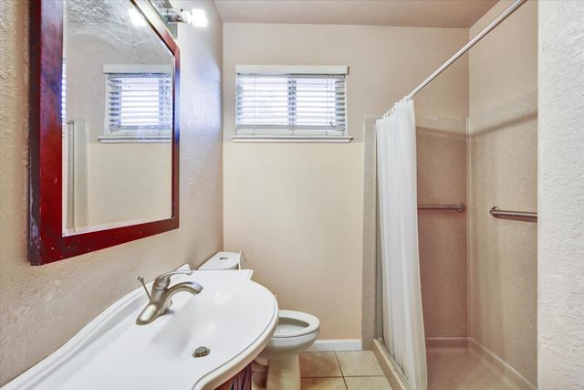 3620 24th Ave, Sacramento, CA 95820