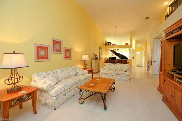 14550 Red Fox RUN 402, Naples, FL 34110