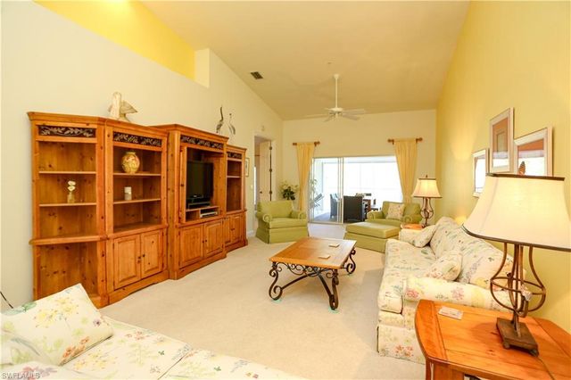 14550 Red Fox RUN 402, Naples, FL 34110