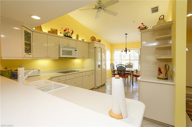 14550 Red Fox RUN 402, Naples, FL 34110