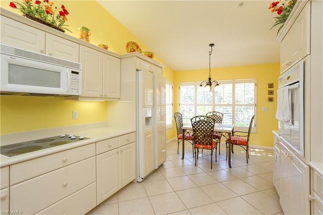 14550 Red Fox RUN 402, Naples, FL 34110