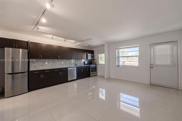525 Meridian Ave 305, Miami Beach, FL 33139