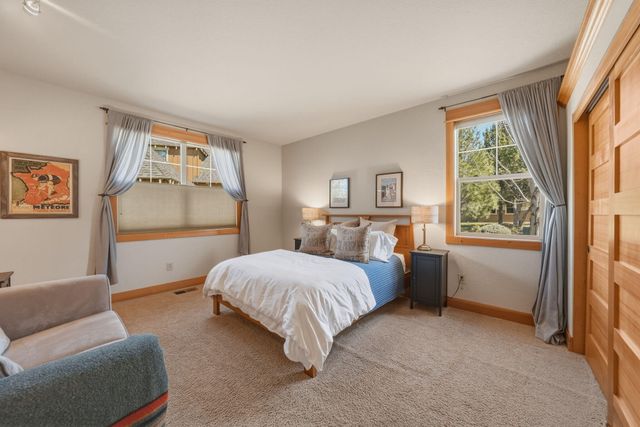 11058 Desert Sky Loop, Redmond, OR 97756