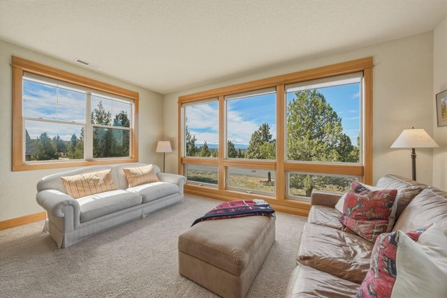 11058 Desert Sky Loop, Redmond, OR 97756