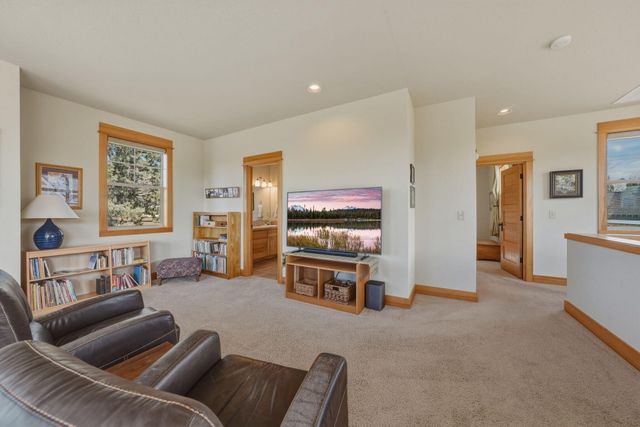 11058 Desert Sky Loop, Redmond, OR 97756