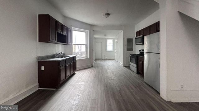 56 DEWEY ST, Philadelphia, PA 19139