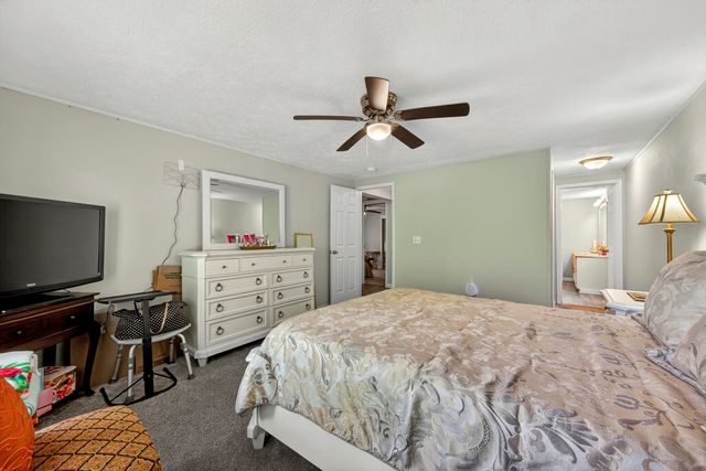 1093 Tobacco Road, Saint Stephen, SC 29479