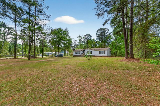 1093 Tobacco Road, Saint Stephen, SC 29479