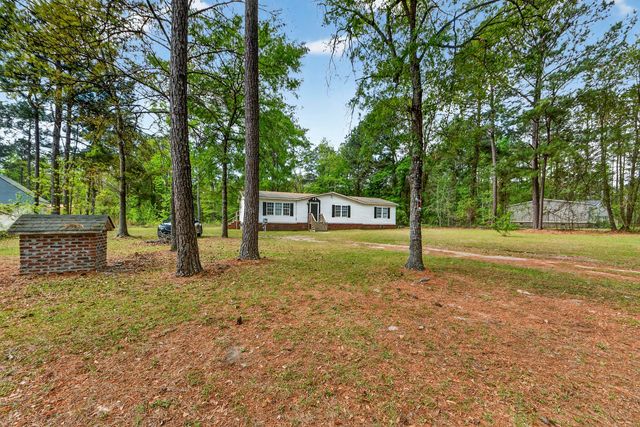 1093 Tobacco Road, Saint Stephen, SC 29479