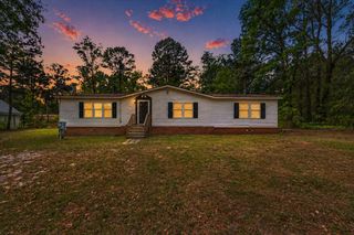 1093 Tobacco Road, Saint Stephen, SC 29479