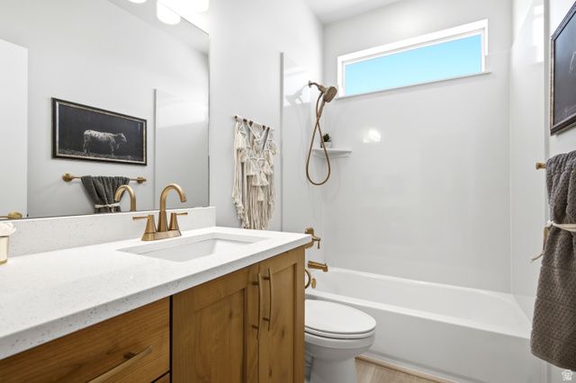 4964 W 3200 S, West Haven, UT 84401