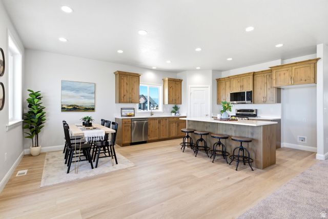 4964 W 3200 S, West Haven, UT 84401