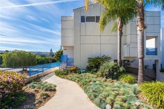 6146 Pacific Coast, Redondo Beach, CA 90505