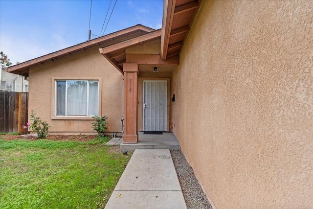 336 S Airport Way, Stockton, CA 95205