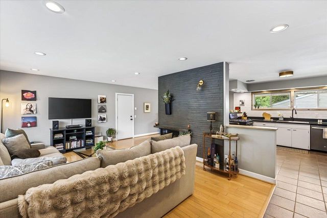 4630 Tokay Boulevard, Madison, WI 53711