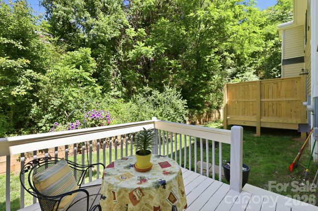 5 Terrace Court, Asheville, NC 28804