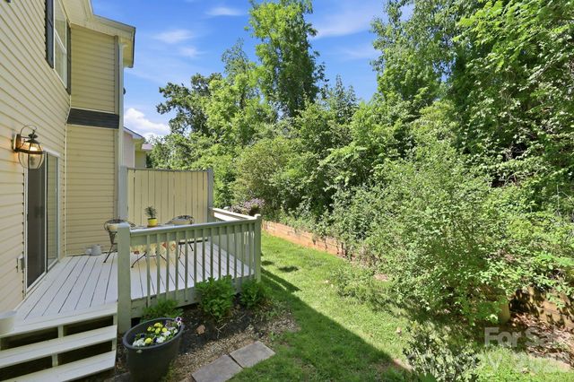 5 Terrace Court, Asheville, NC 28804