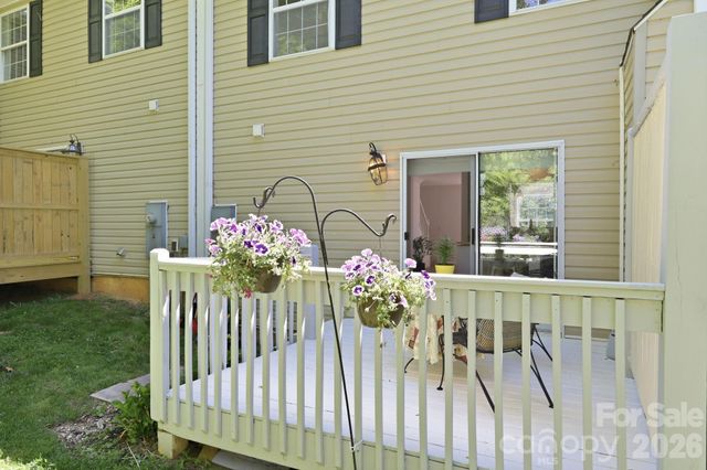5 Terrace Court, Asheville, NC 28804