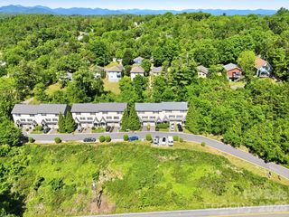 5 Terrace Court, Asheville, NC 28804