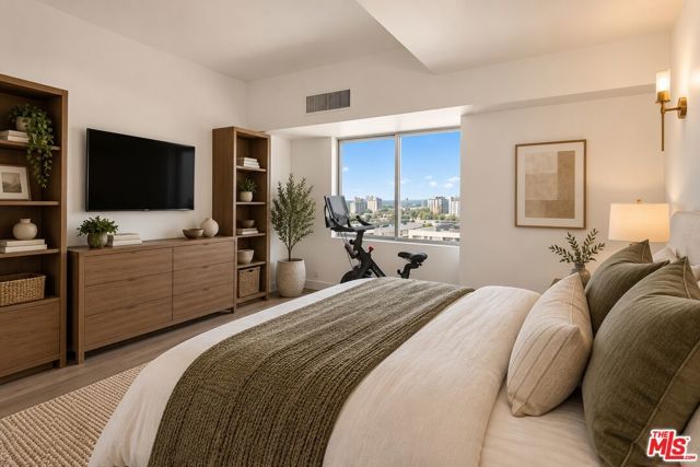 1155 N La Cienega Boulevard 1103, West Hollywood, CA 90069