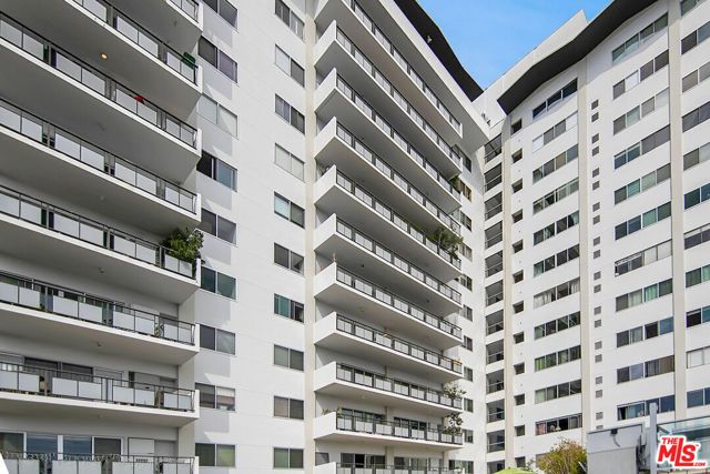 1155 N La Cienega Boulevard 1103, West Hollywood, CA 90069