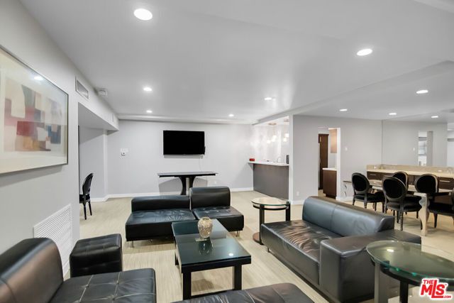 1155 N La Cienega Boulevard 1103, West Hollywood, CA 90069