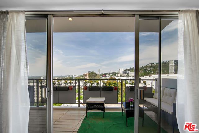 1155 N La Cienega Boulevard 1103, West Hollywood, CA 90069