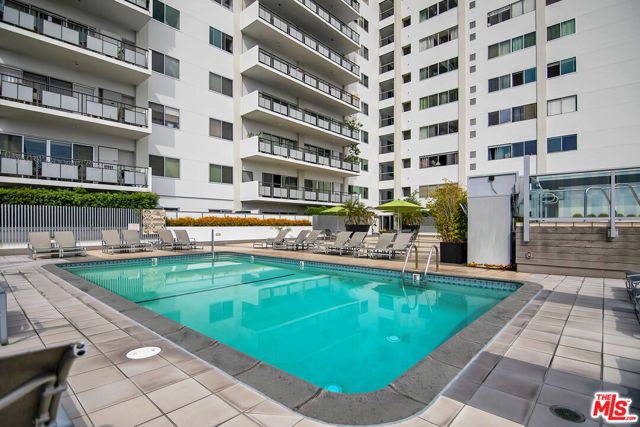 1155 N La Cienega Boulevard 1103, West Hollywood, CA 90069