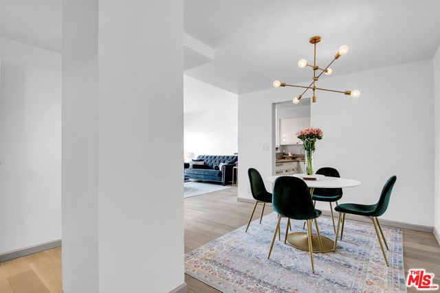 1155 N La Cienega Boulevard 1103, West Hollywood, CA 90069