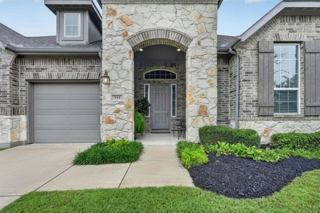 713 Rous Falls Drive, Mckinney, TX 75071