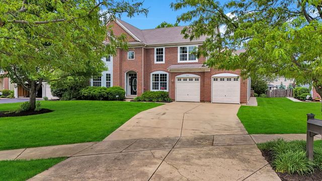 322 Hemlock Lane, Oswego, IL 60543