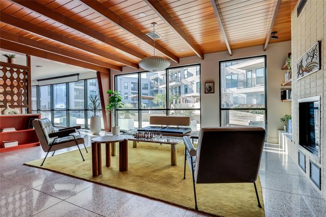 1701 Simond Ave 516, Austin, TX 78723