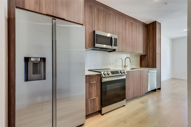 1701 Simond Ave 516, Austin, TX 78723
