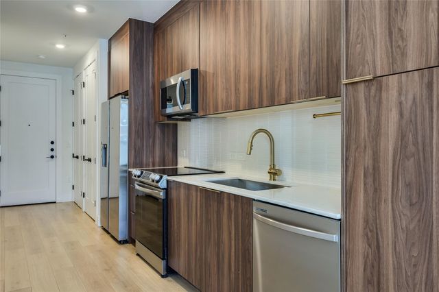 1701 Simond Ave 516, Austin, TX 78723