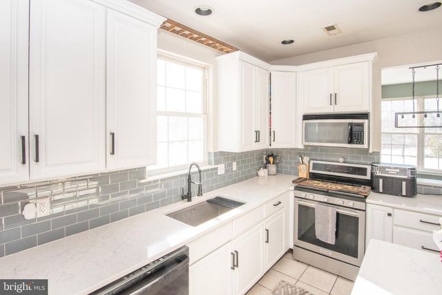 1144 WENDLER CIR, Pottstown, PA 19465