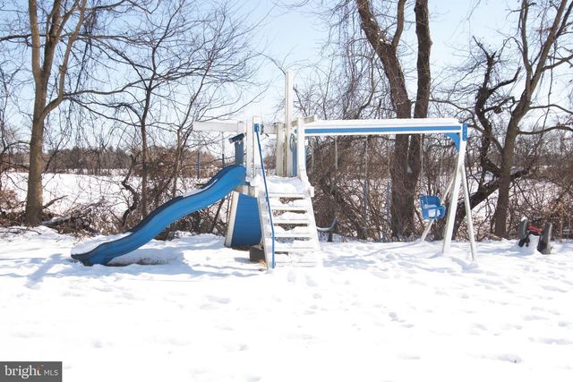 1144 WENDLER CIR, Pottstown, PA 19465