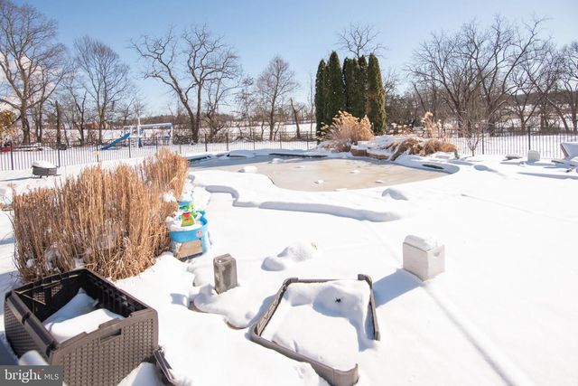 1144 WENDLER CIR, Pottstown, PA 19465