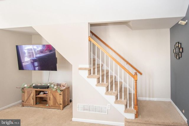 1144 WENDLER CIR, Pottstown, PA 19465